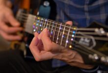 ۵ برنامه برتر کوک کردن گیتار با گوشی موبایل