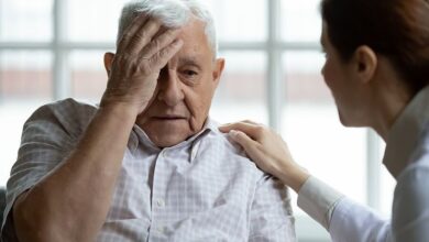 دلایل وعلائم کم‌خونی در سالمندان چیست؟ + بررسی راههای درمان آن